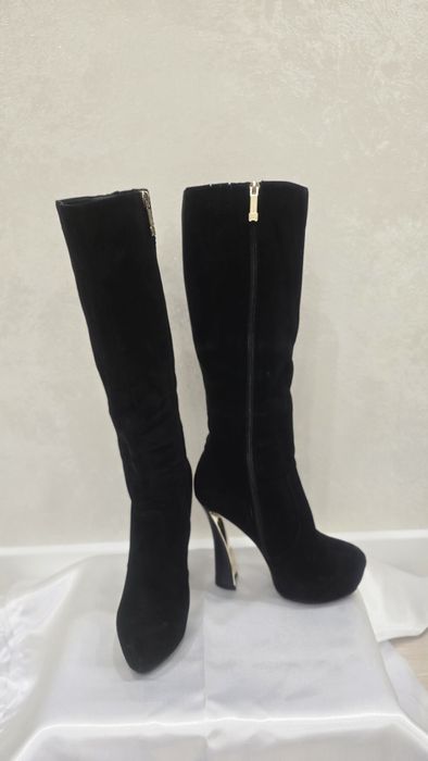 Женская зимние обувь