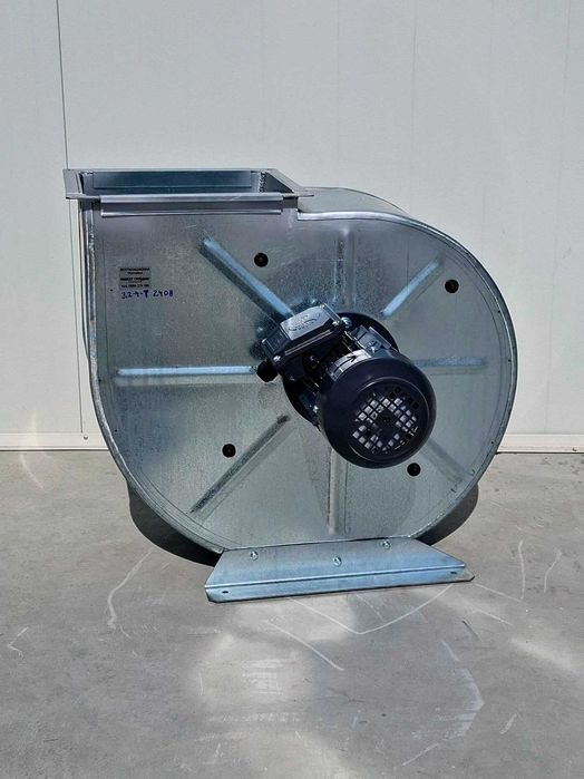 Вентилатор за ресторант, дебит 1600 m3/h