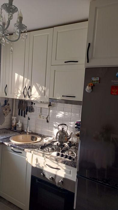 Продам кухонный гарнитур