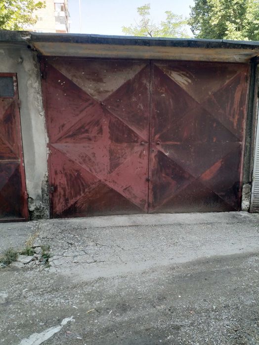 Продава се Гараж / Паркомясто в Велико Търново, Колю Фичето - 20 кв.м за 638 €/кв.м - Снимка #1