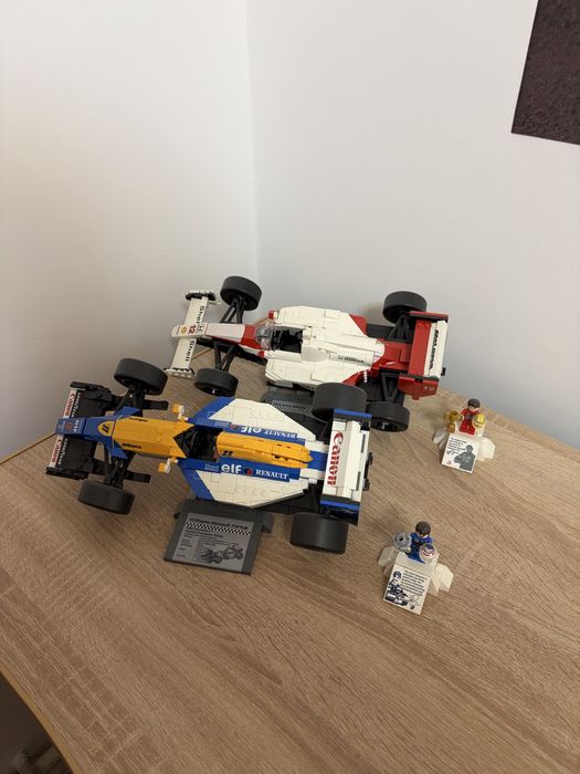 Vând Lego formula 1
