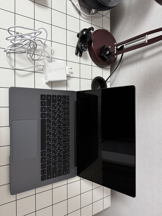 Huawei matebook d14
