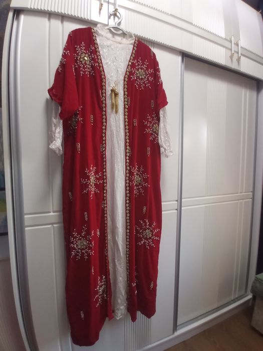 Kuylak abaya sotiladi