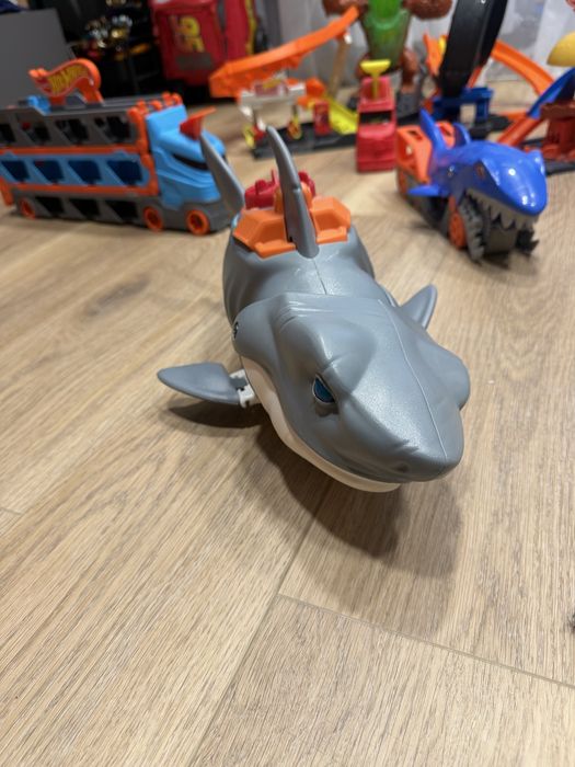 Акула Mattel Imaginext Mega Bite Shark (Оригинал)
