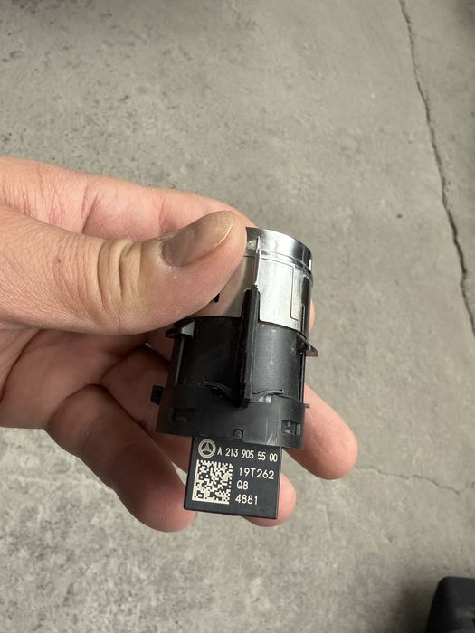 Старт стоп бутон Мерцедес