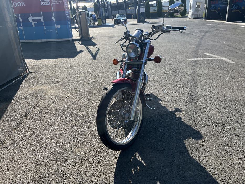 Suzuki Intruder VS800 1992 cruiser, Vtwin, Michelin Commander 3, 39400 mile, genti