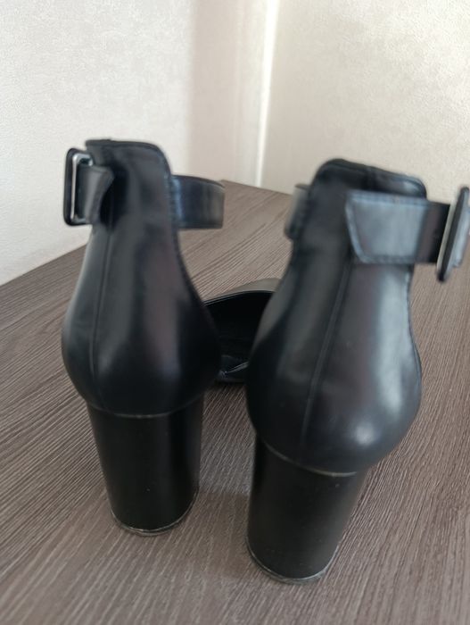 Туфли женские. Новые.