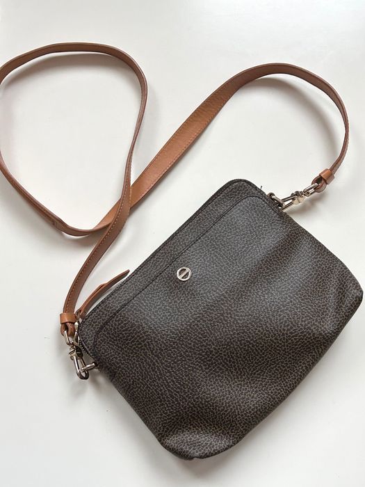 Елегантна кожена чанта Borbonese