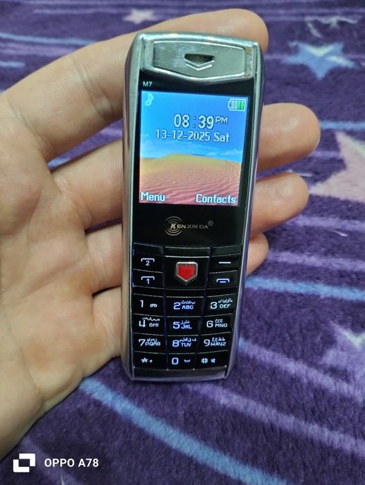 Vând telefon funcțional