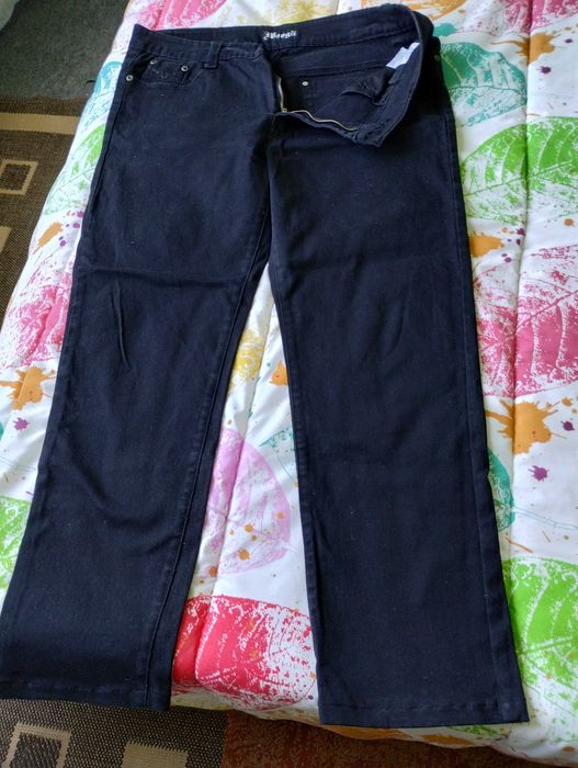 Дамски дънки размер 54