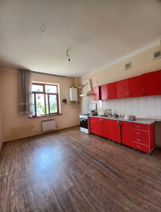 Sagbon Nurafshon 1 etaj 2 xona 76kvm² Arenda srochna