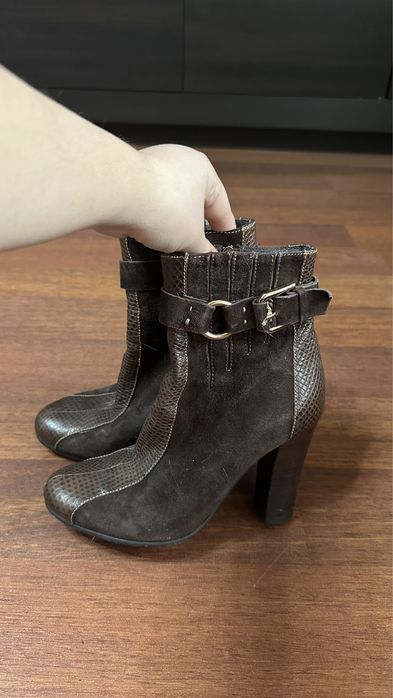 Продам женскую обувь