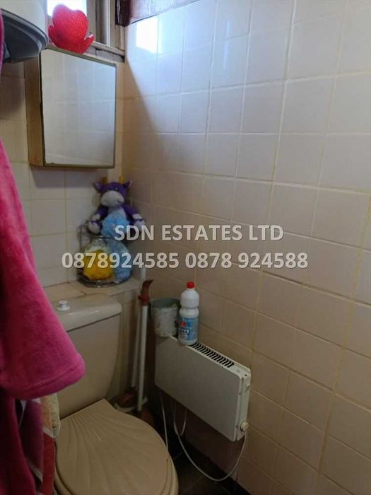 Продава се Етаж от къща в Казанлък - 75 кв.м за 918 €/кв.м - Снимка #4