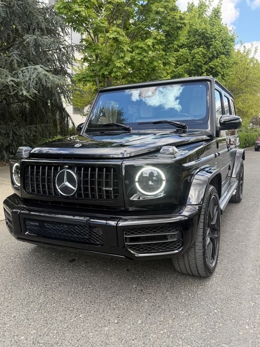 Inchiriere premium Mercedes G63