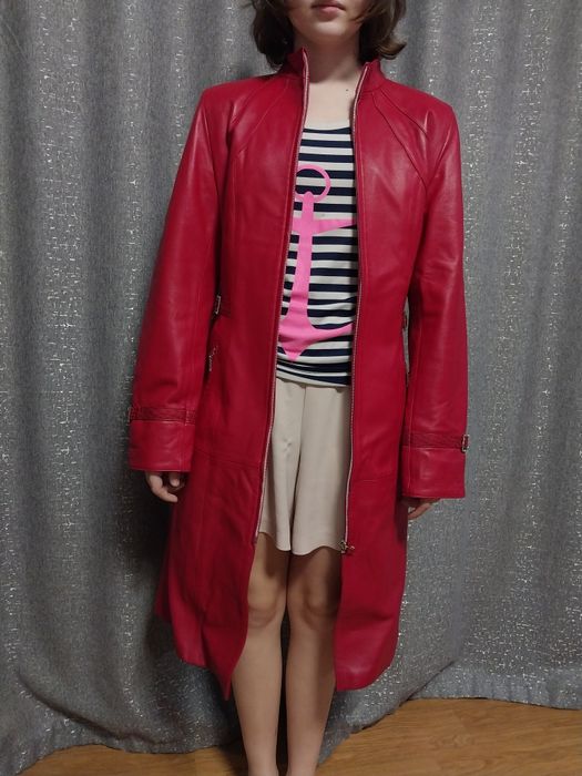 Плащ, куртка кожаная Aspelle