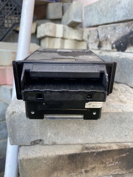 Продам купюроприемник