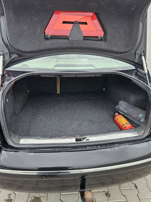 Volkswagen Passat B5.5 2004.  4×4 diesel