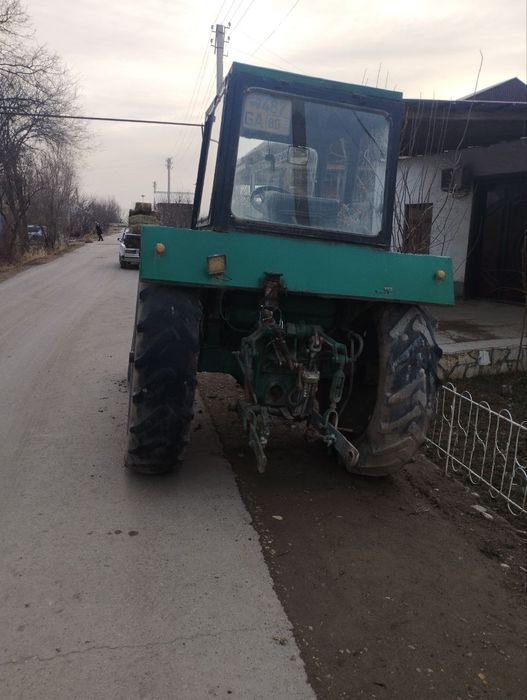 трактор сотилади