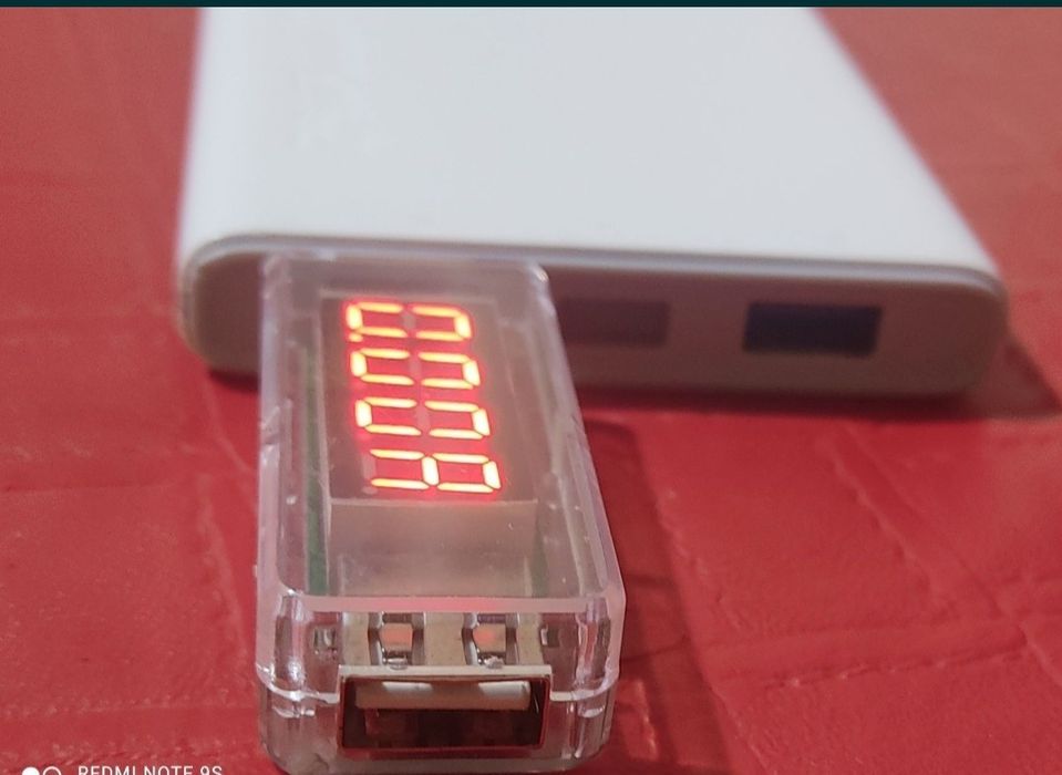 Tester usb voltmetru cu afisaj si port usb