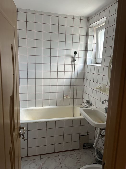 Apartament cu 4 camere Bulevardul Carol I