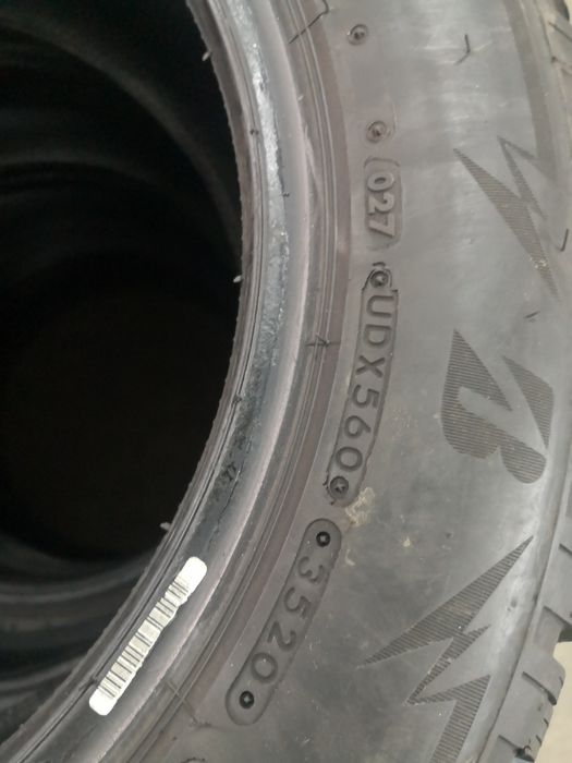 215 55 16 цола гуми като нови Bridgestone dot 20