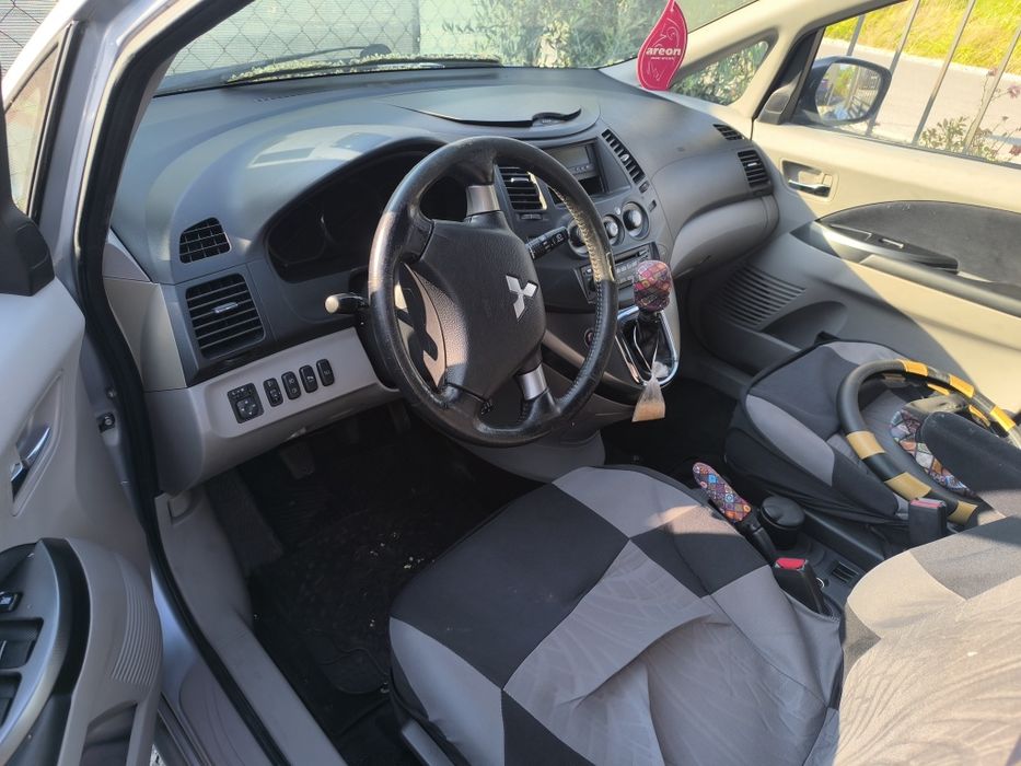 Mitsubishi Grandis 2.0 DID 136к.с. НА ЧАСТИ