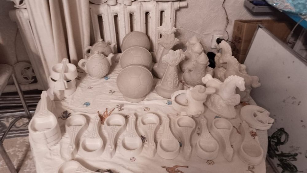 Тойбастар, копилка из гипса