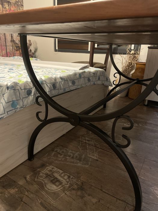 Трапезна маса с размери 160/75