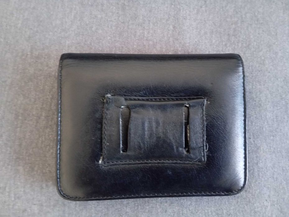 Кожена чантичка Bond bond non