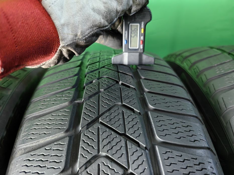 225/60R18  Pirelli sottozero 3 stare foarte buna