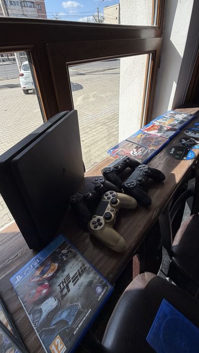 Ps4 slim + jocuri