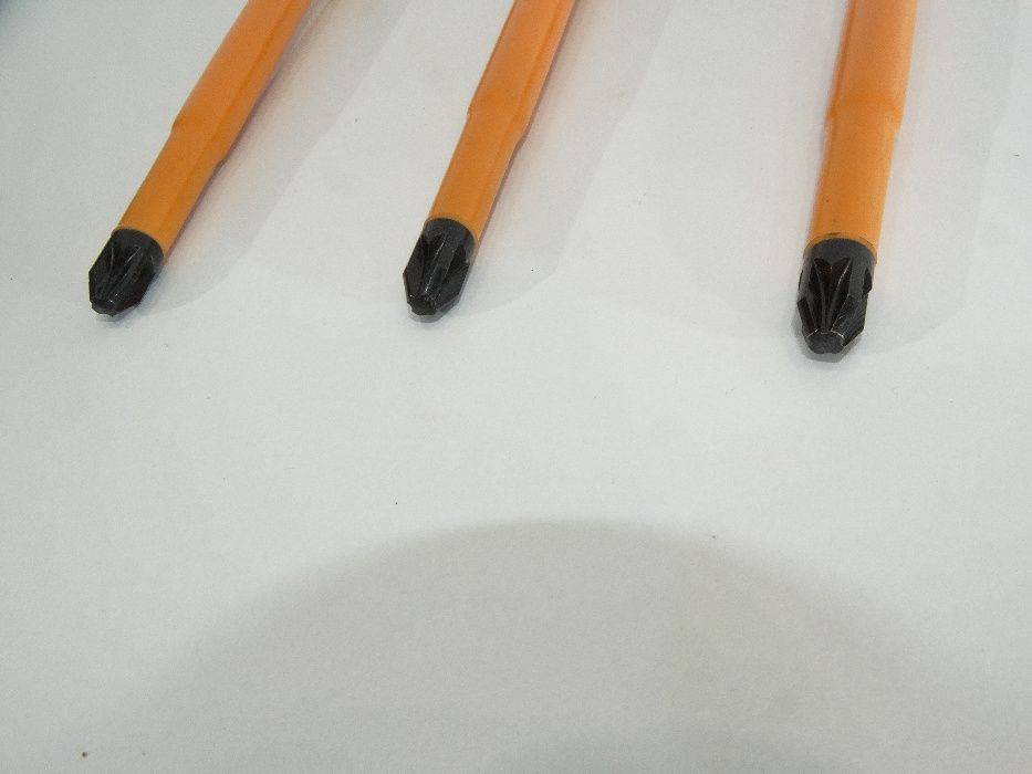 Разпродажба Изолирана отверка 1000 V - PZ 4 - Derancourt