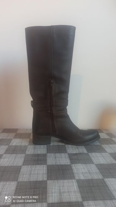 Ботуши от естествена кожа. Размер 37