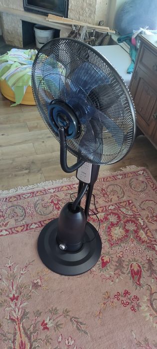 ventilator cu apa livoo dom411