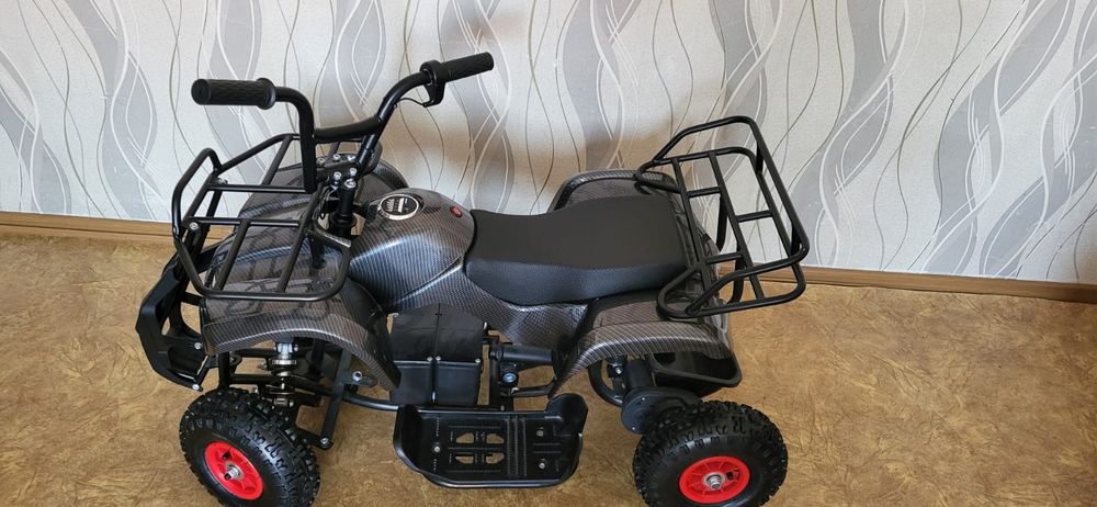 Квадрацикл электромобиль