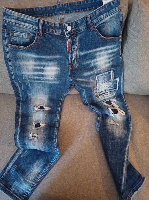 Стилни мъжки дънки дискларет