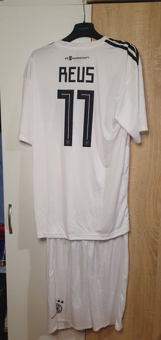 Футболен екип на Марко Ройс