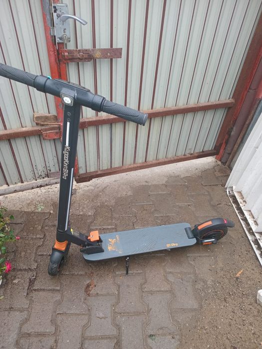 Vând trotinetă kukirin s1 pro