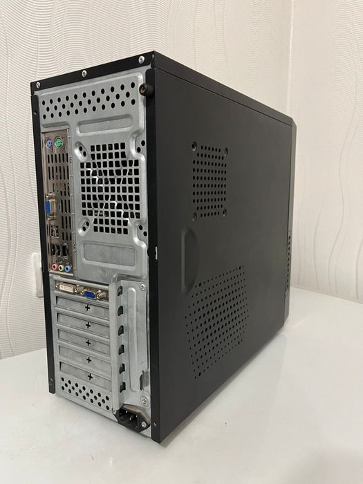 Компьютер в рабочем состояний