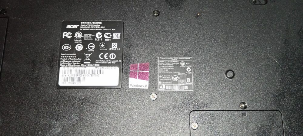 Продам ноутбук acer aspire v5-550