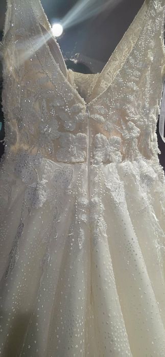 Vând rochie de mireasă