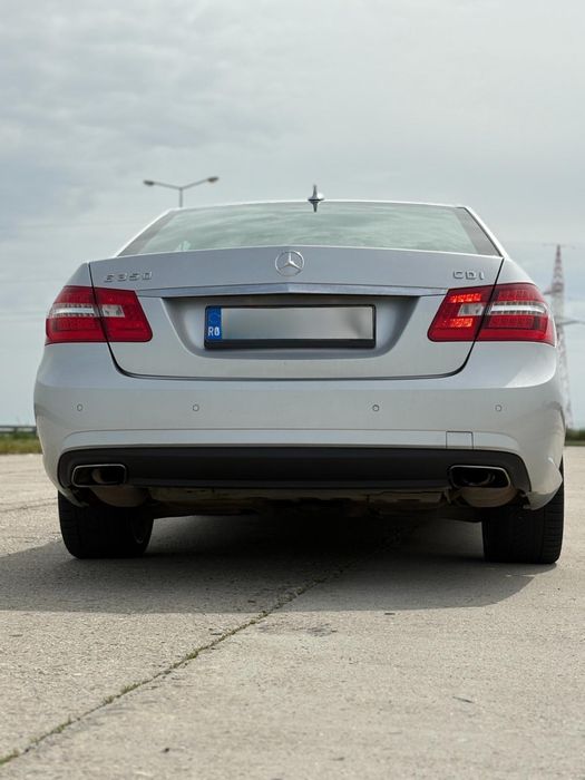 MERCEDES-BENZ E-Class 2010 — imagine 3