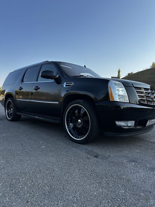 305.35R24 продам диски с резиной