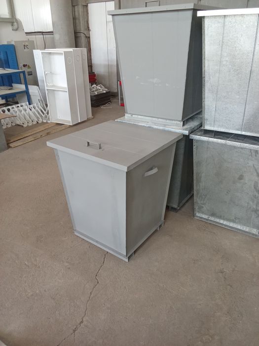 Контейнер для мусора