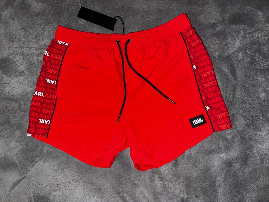 Мъжки бански на Armani и Karl Lagerfeld