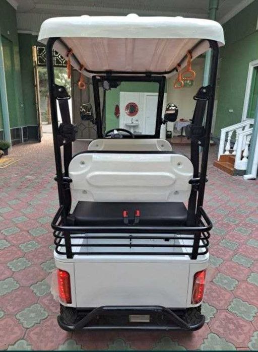 Elektro mobil sotiladi