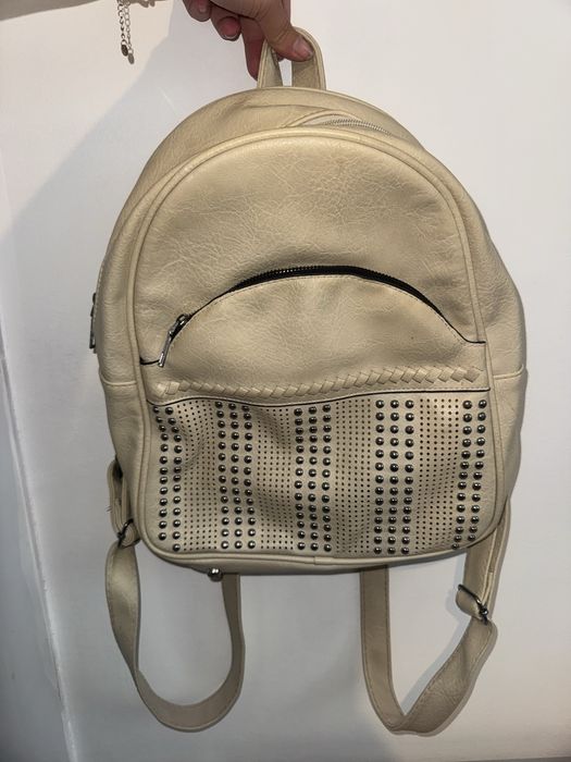 Дамски чанти/ раници