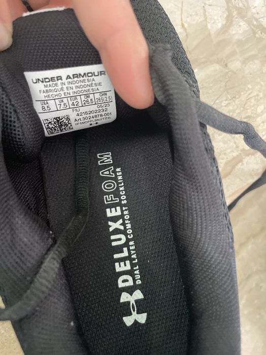 Adidasi underarmour 42