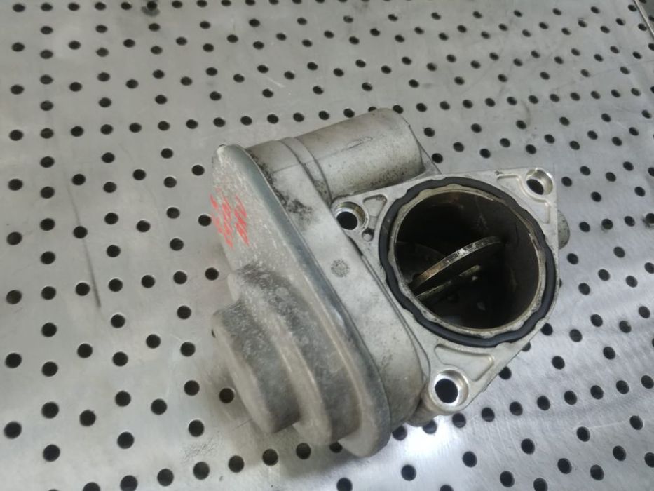 clapeta acceleratie 1.9 tdi 2.0 tdi vw golf 5 seat leon altea vw touran skoda octavia 2   038128063g