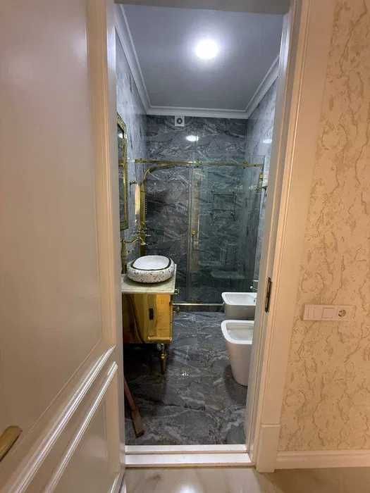 Сдам Евродом 15-соток на Посольства США